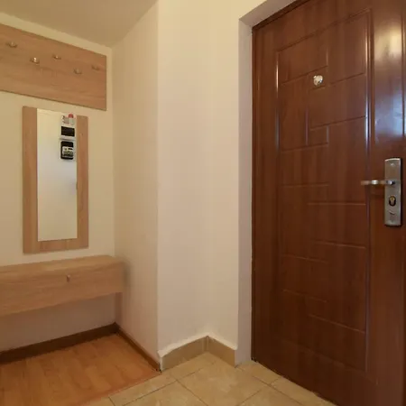 Resedinta Lui Calin 3* Бухарест